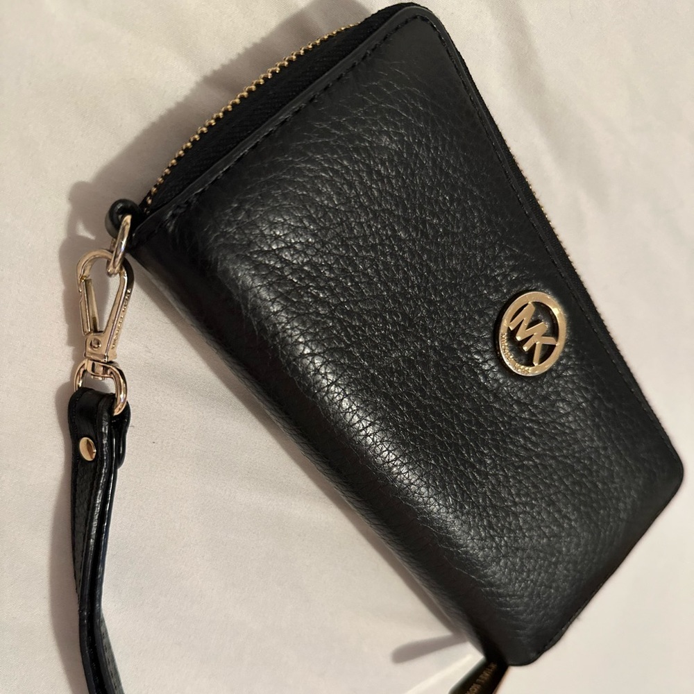 Michael Kors black wallet